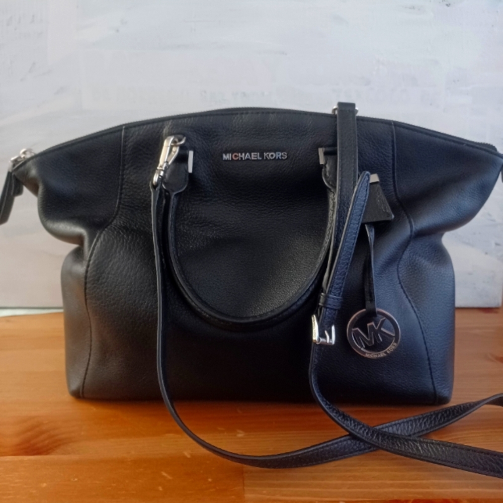 Michael Kors Black Leather Shoulder Bag